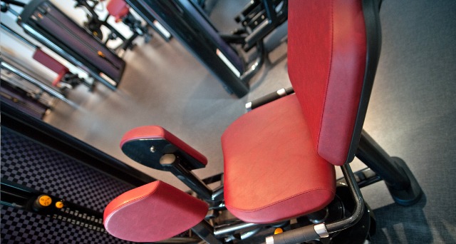 筋力系トレーニングマシン